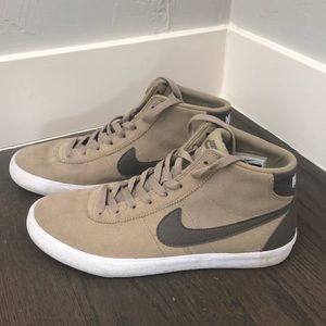 Nike sb Bruin high top sneaker